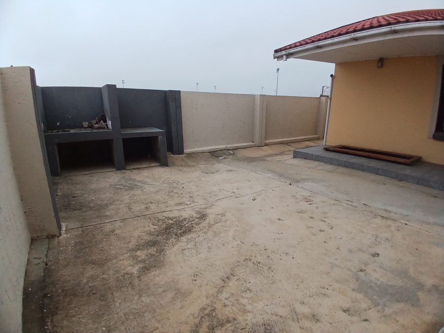 3 Bedroom Property for Sale in Bo Plaas Western Cape